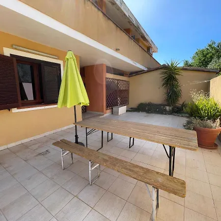 Con Grande Terrazza Con Barbecue